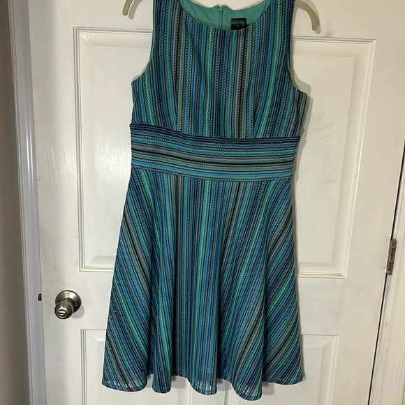 Gabby Skye Dresses & Skirts - Knit dress